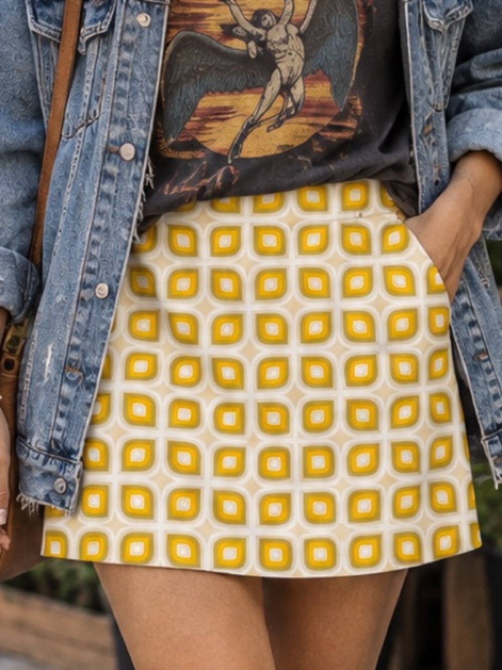 J Crew Yellow Geo Print A-Line Mini Skirt with pockets. Size 8.